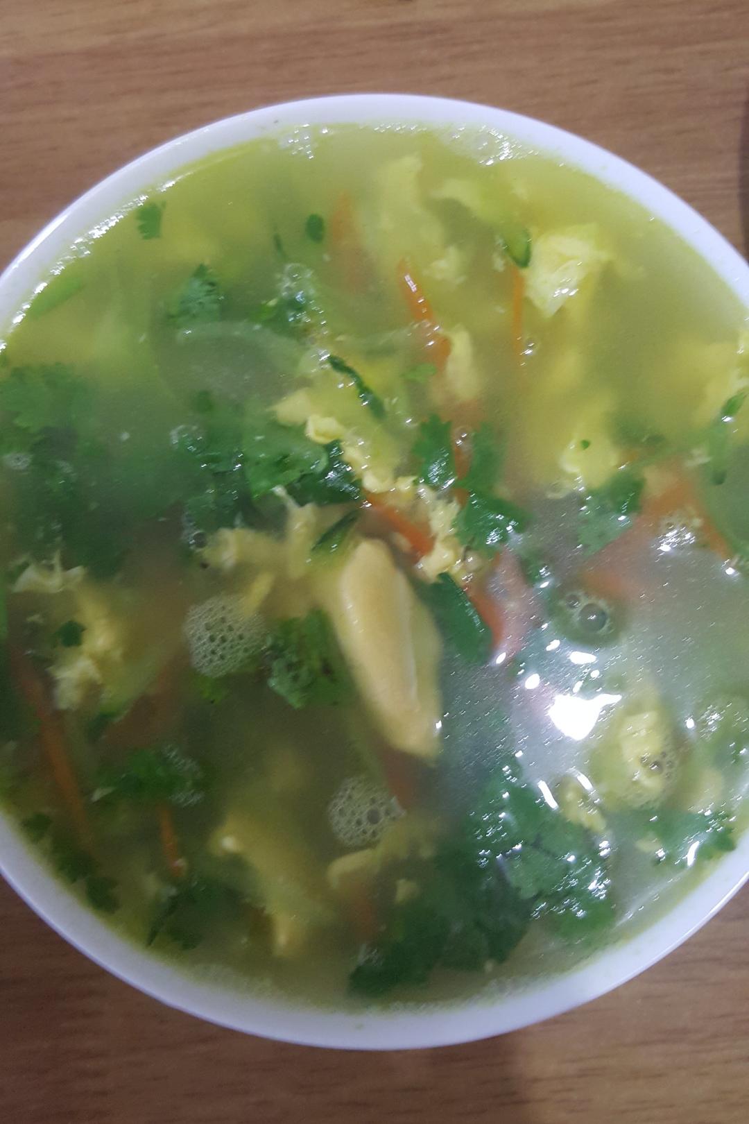 超鲜嫩好喝五分钟搞定黄瓜鸡蛋汤