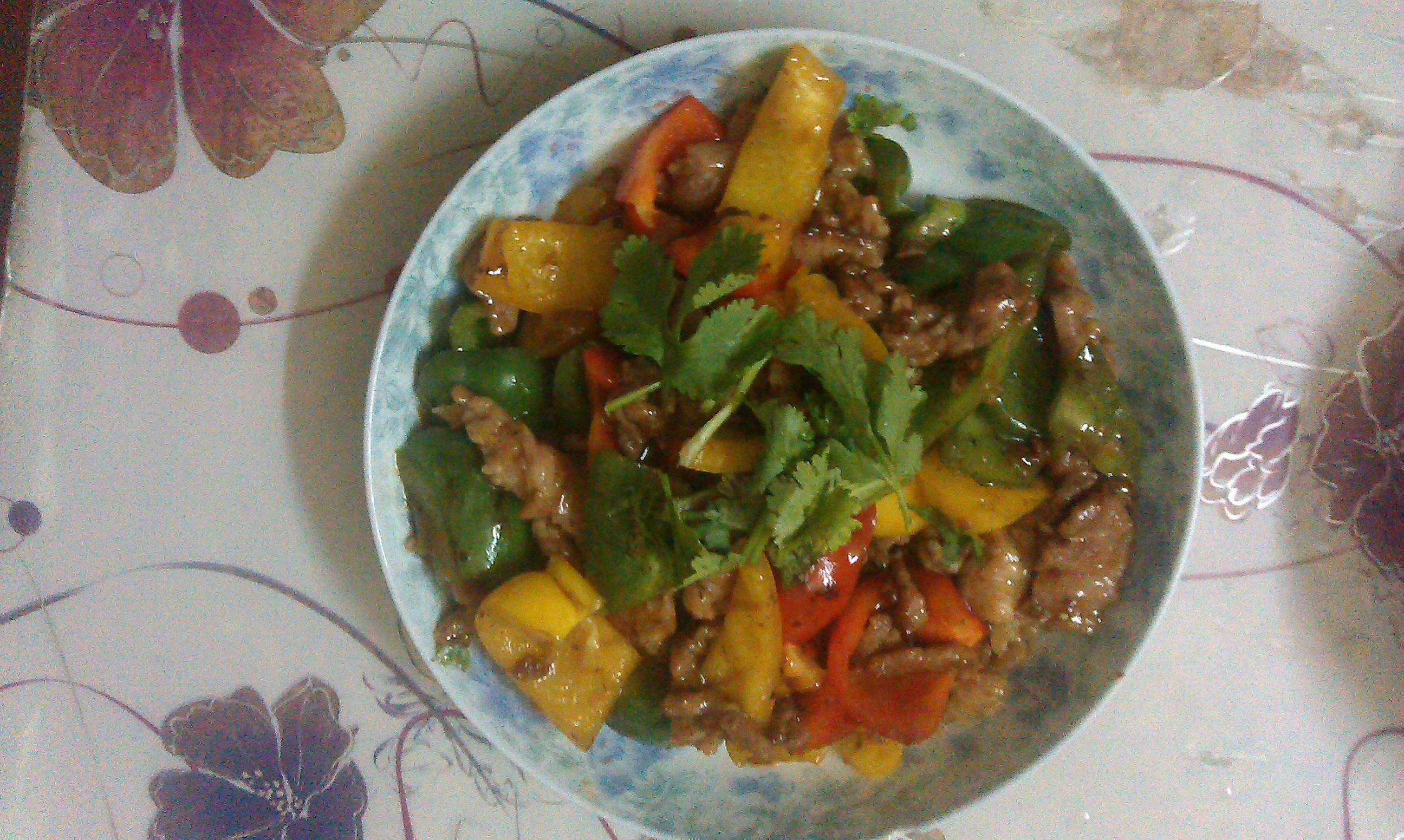 三椒炒肉