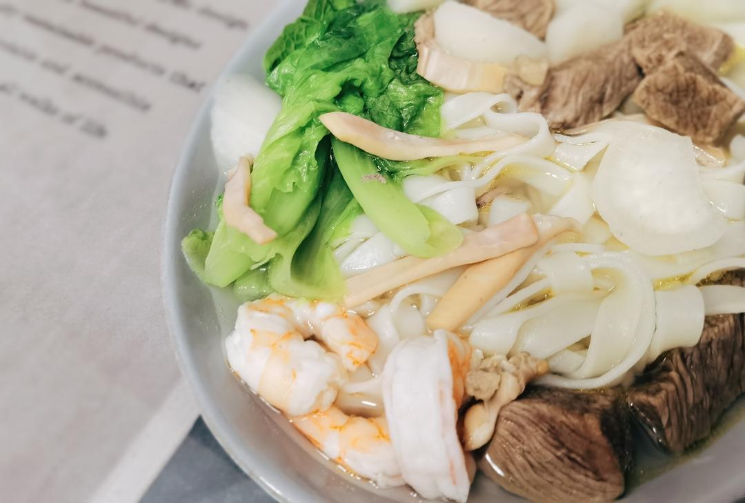 清炖白萝卜牛腩汤