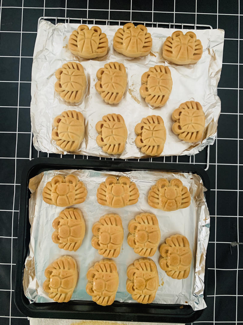 广式月饼——咸蛋黄豆沙月饼（新手版）