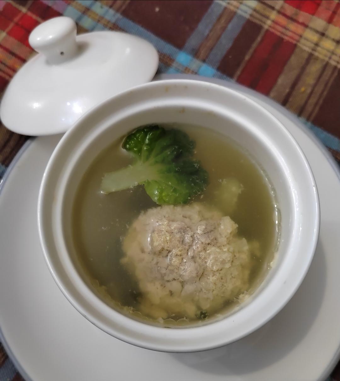 淮扬名典-清炖狮子头