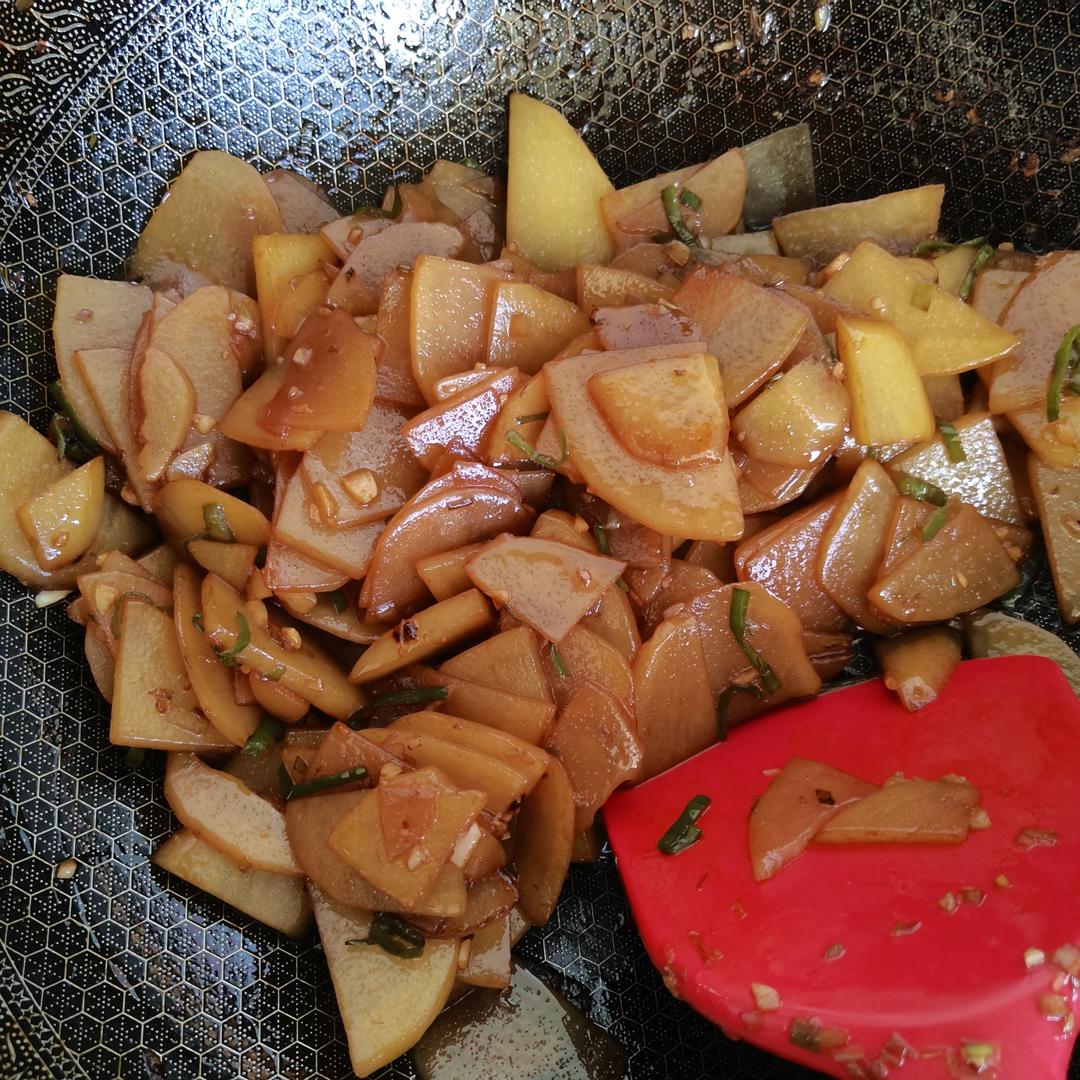 比肉都好吃的青椒炒土豆片😋简单又美味❗️