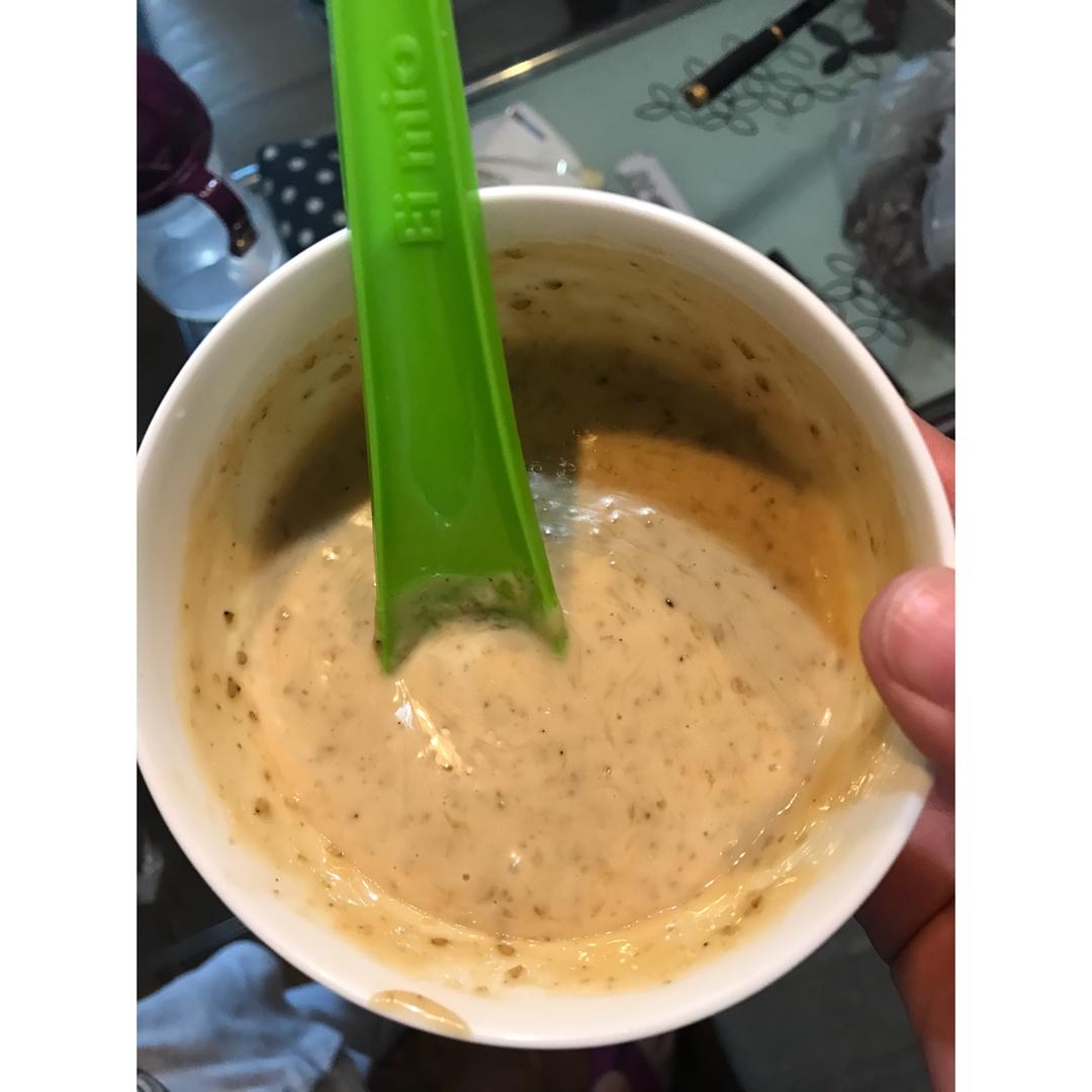 日式芝麻沙拉酱
深煎りごまドレッシング
