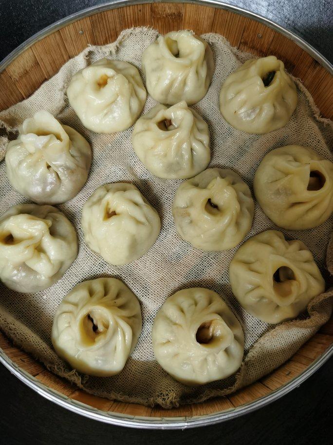 小笼包（秒杀市面上小笼包店的做法）