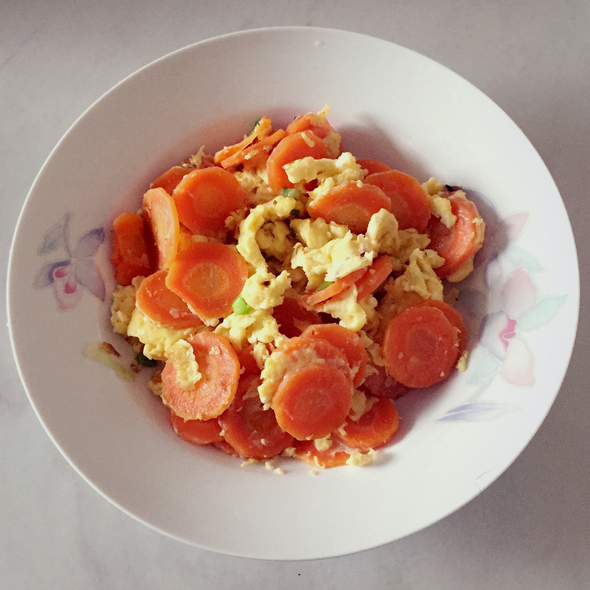 孤独的美食家-胡萝卜炒蛋