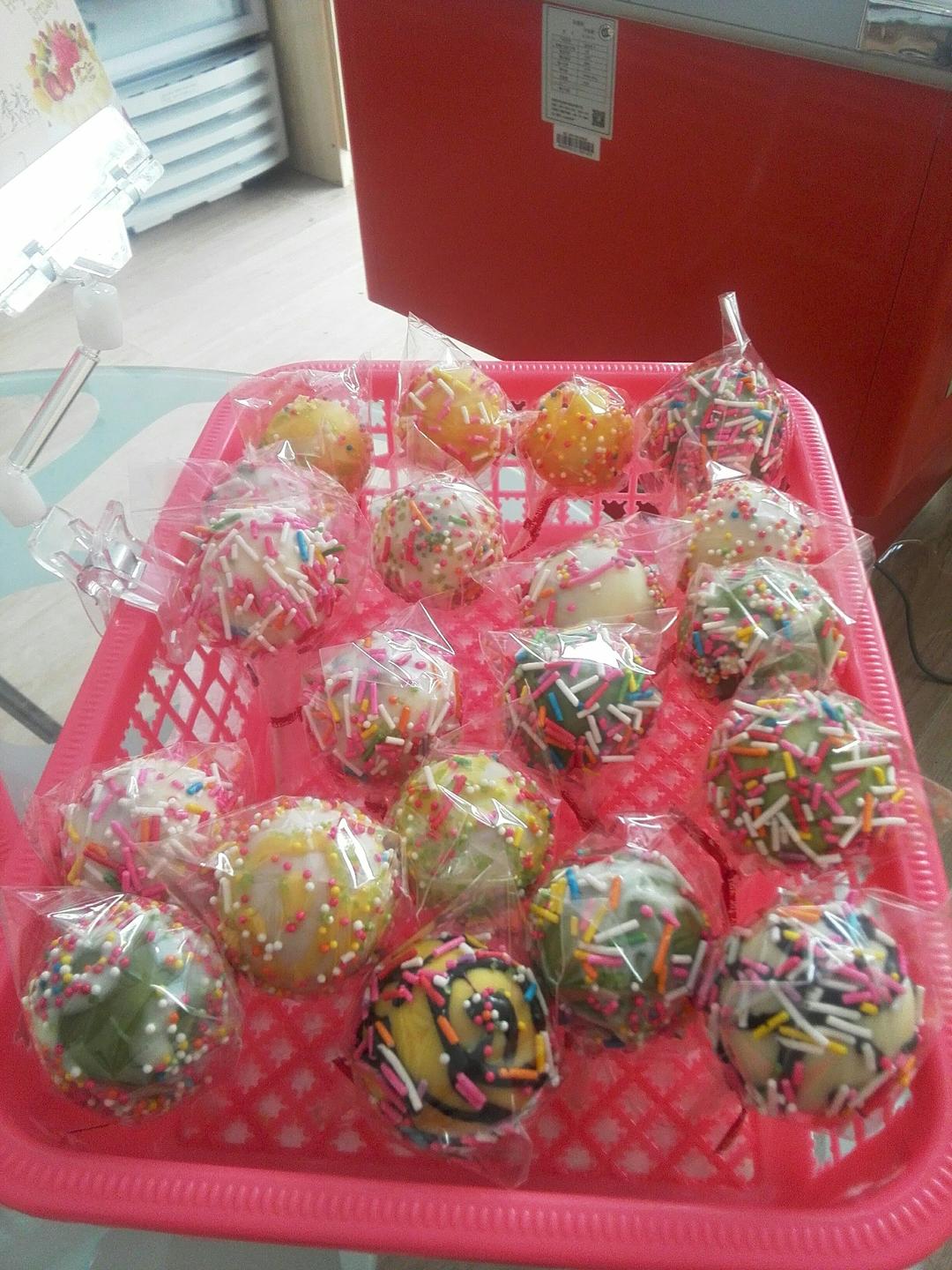 棒棒糖蛋糕（球体松软不甜腻型）