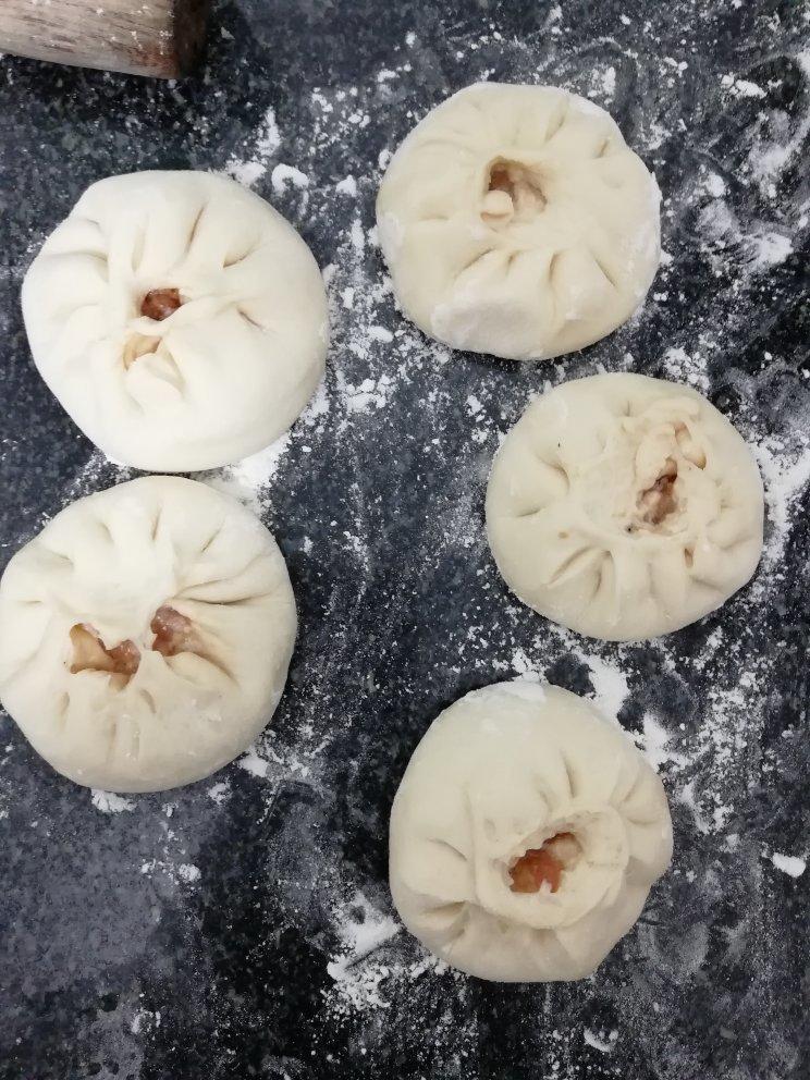 新手也能做出又白又胖的小鲜肉包