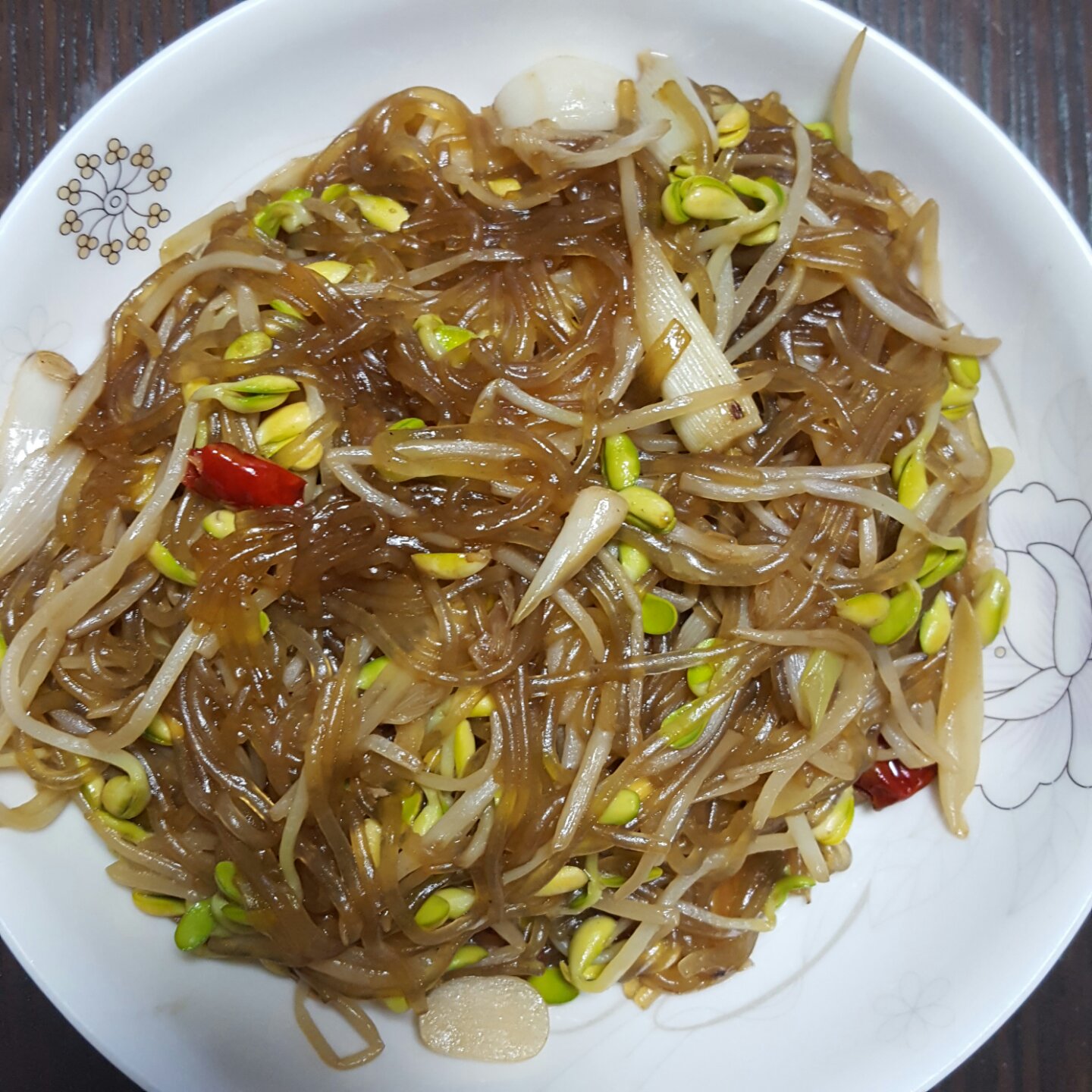 黄豆芽炒粉条