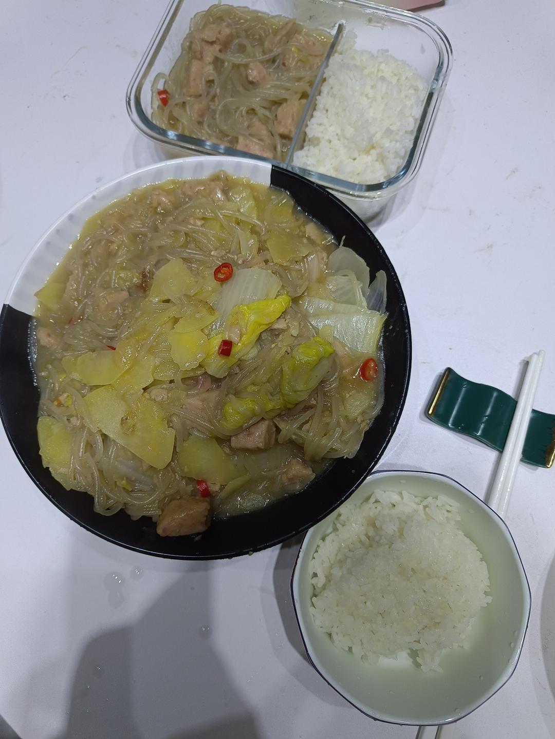 娃娃菜粉丝煲，低卡又鲜美