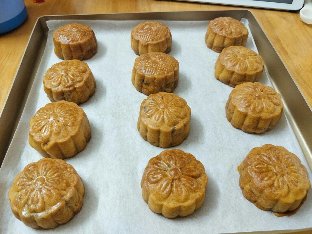 香芋蛋黄月饼-广式月饼