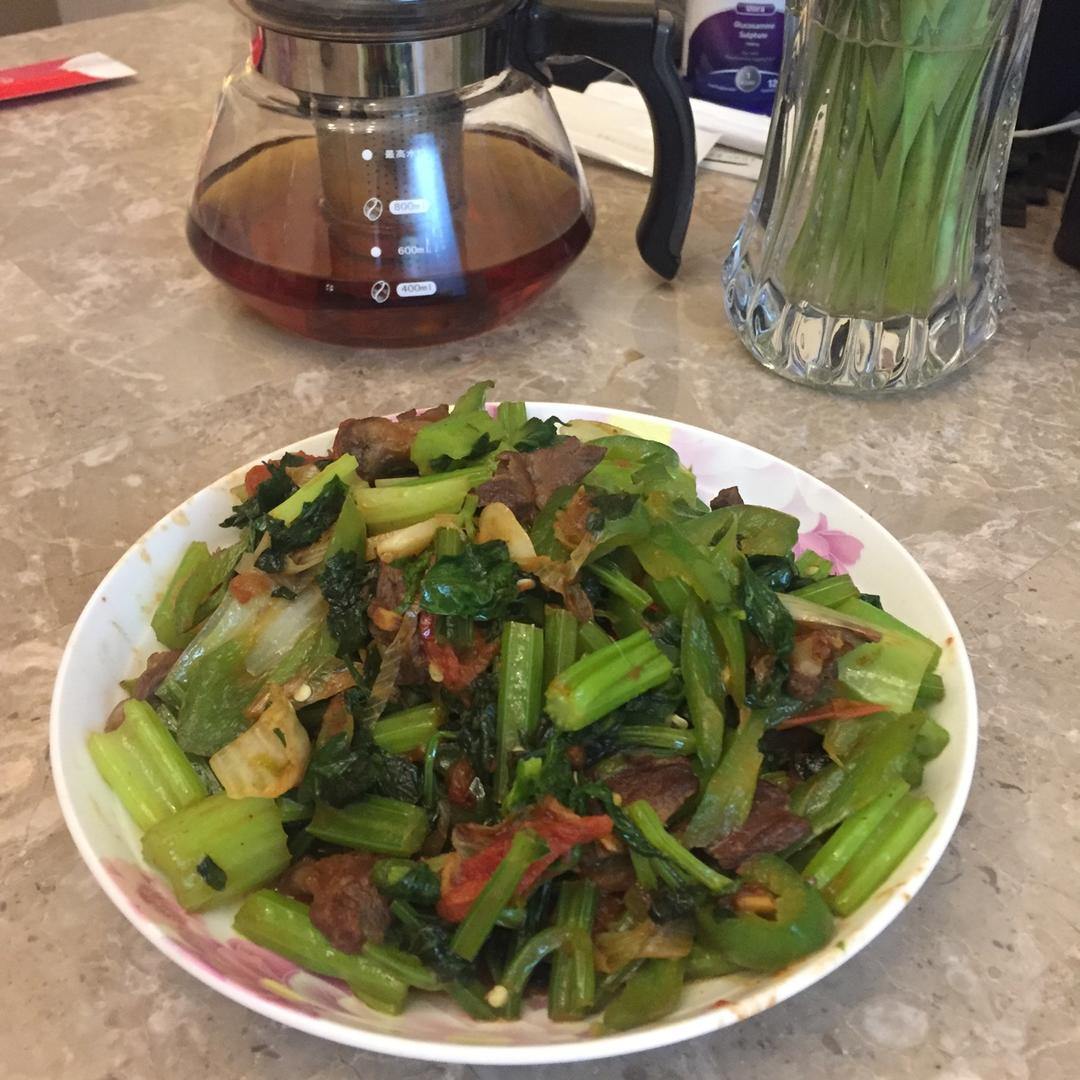 芹菜炒羊肉（妈妈手艺）