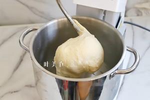 面包吐司打面，厨师机手套膜的做法 步骤3