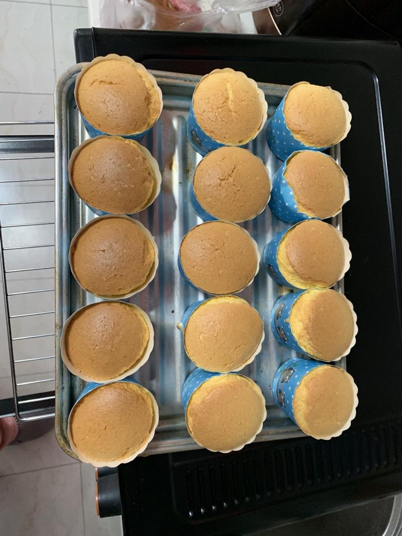 纸杯蛋糕 8寸戚风蛋糕的量