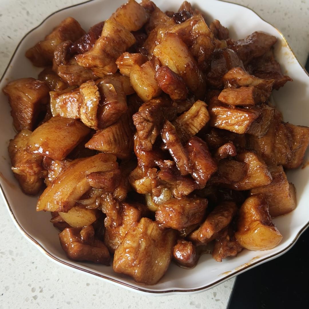 两个人一起炫饭啦！