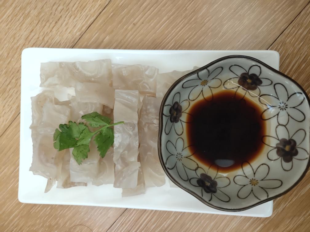 东北正宗的肉皮冻(清冻)