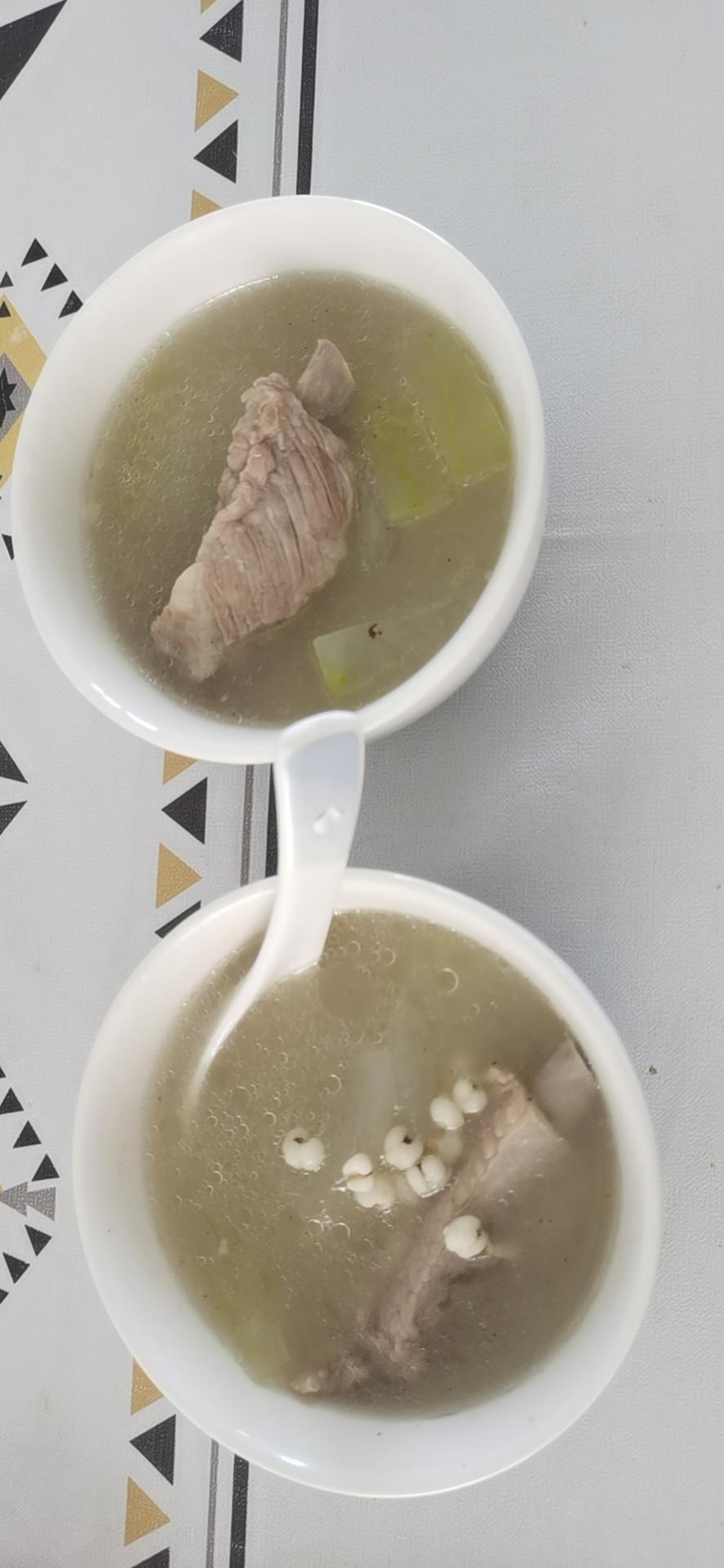 冬瓜薏米排骨汤
