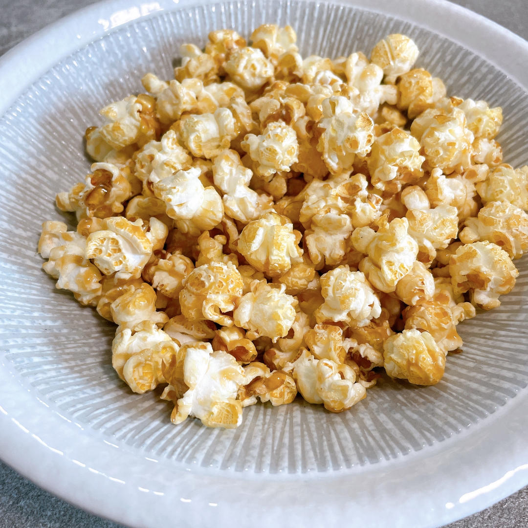 爆米花来了！！！超级简单易上手的焦糖/巧克力爆米花