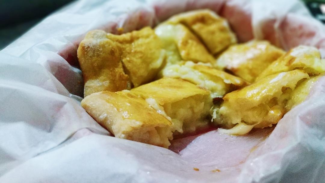 网红爆浆榴莲饼