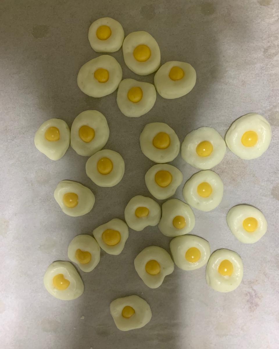 萌炸の荷包蛋溶豆🍳