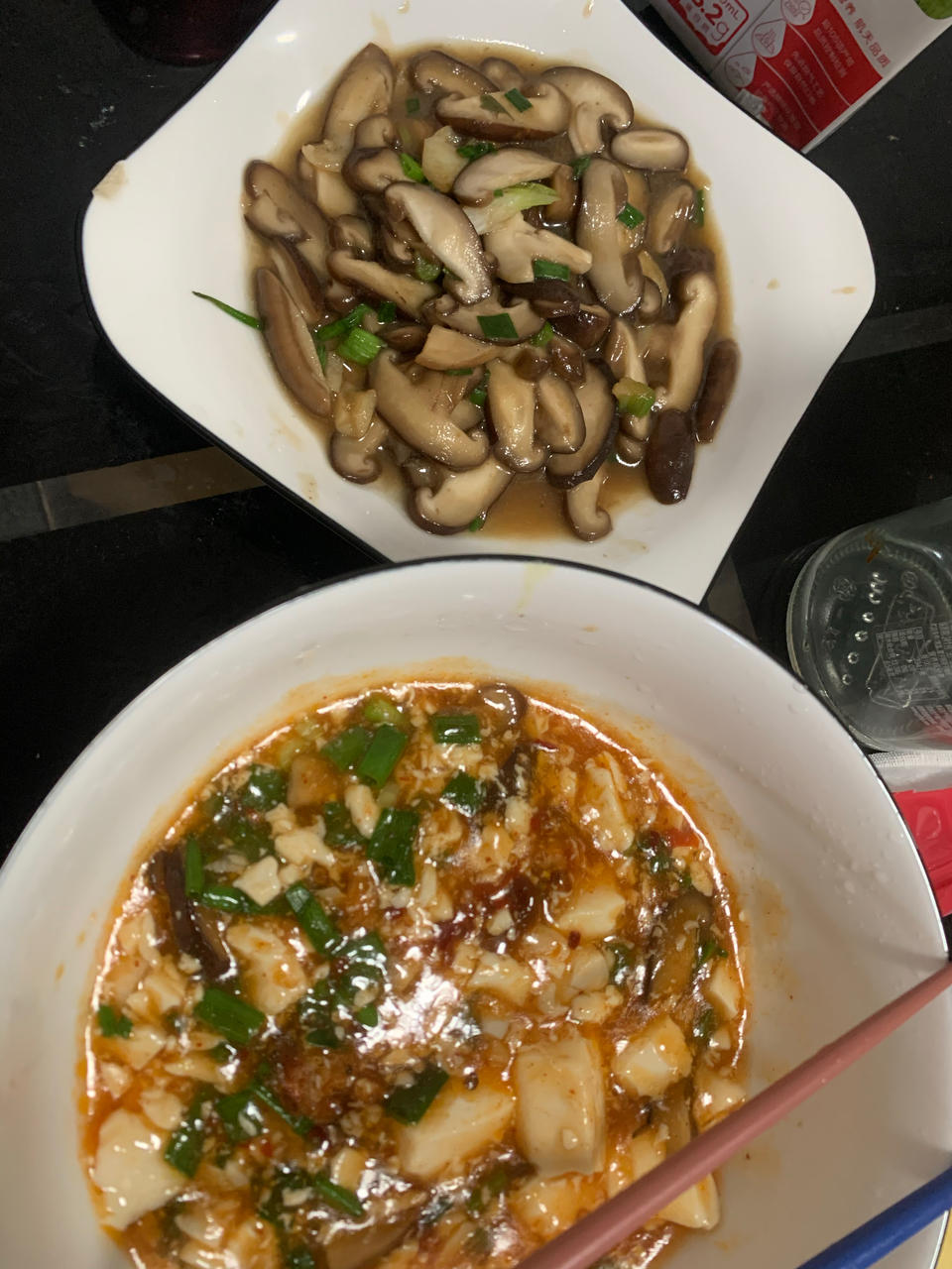 分享一个香菇好吃的做法，不用烧鸡不用炖汤，简单炒一炒，真香