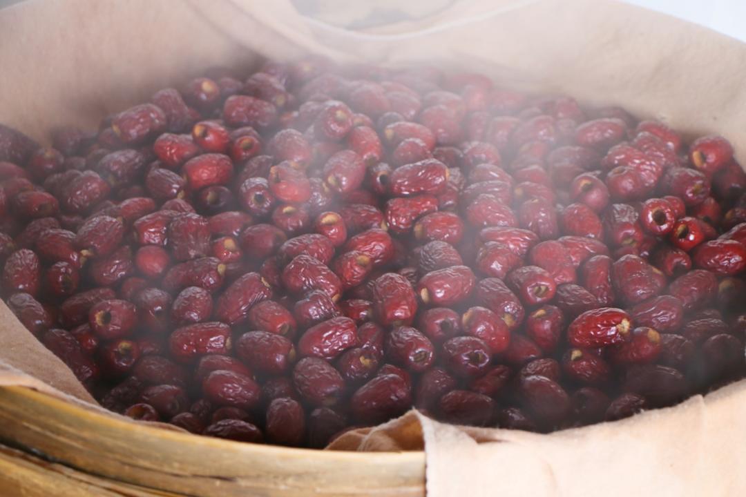 三蒸三晒气血枣