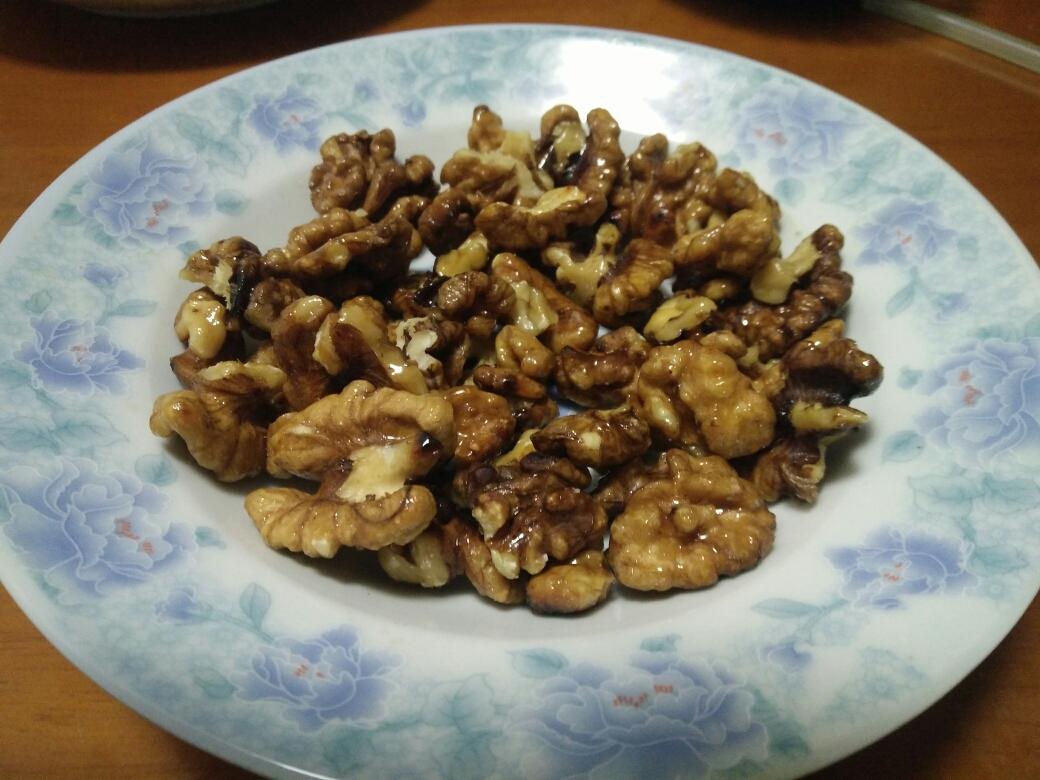 琥珀核桃仁的做法