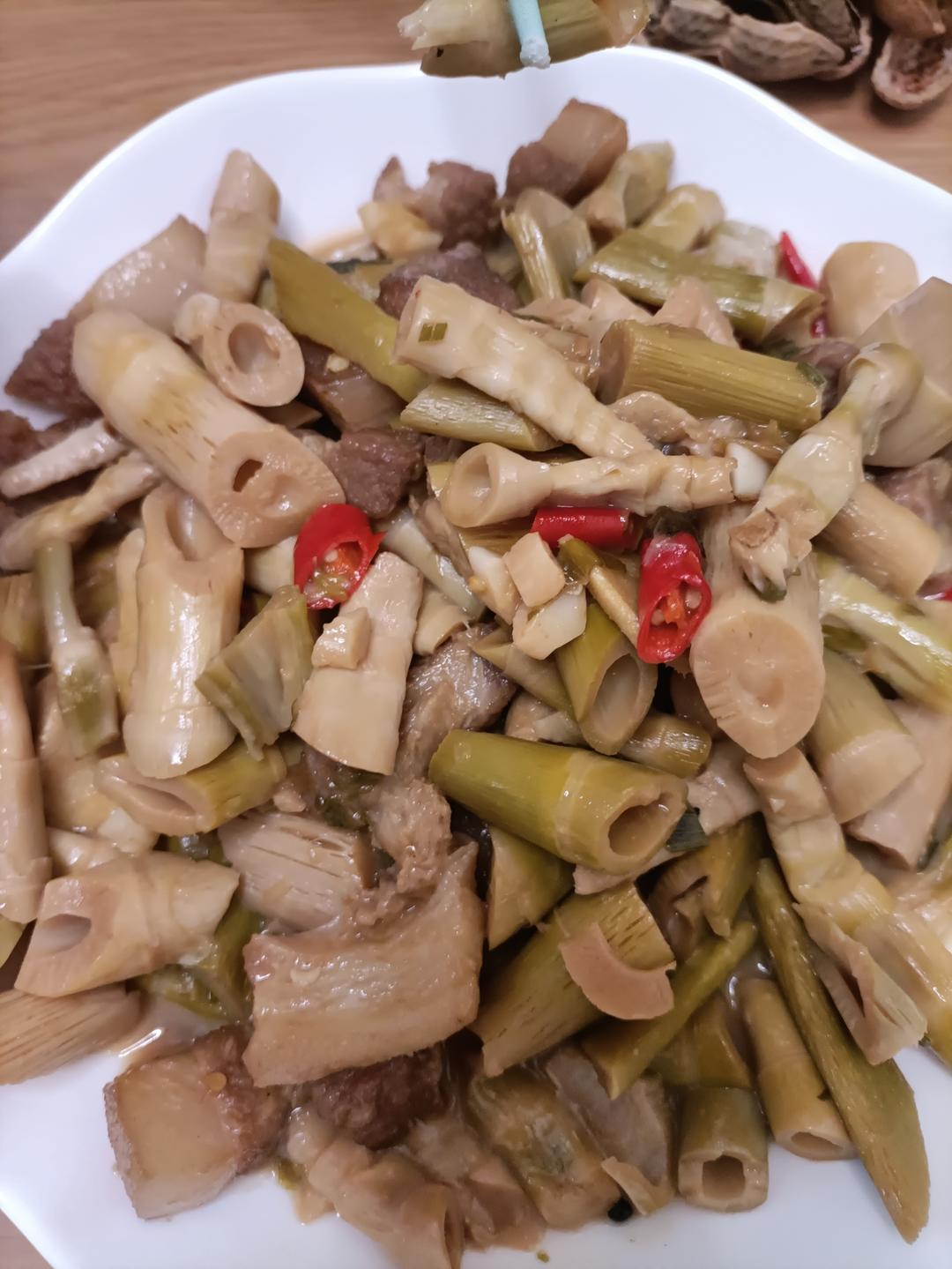 春笋炒五花肉