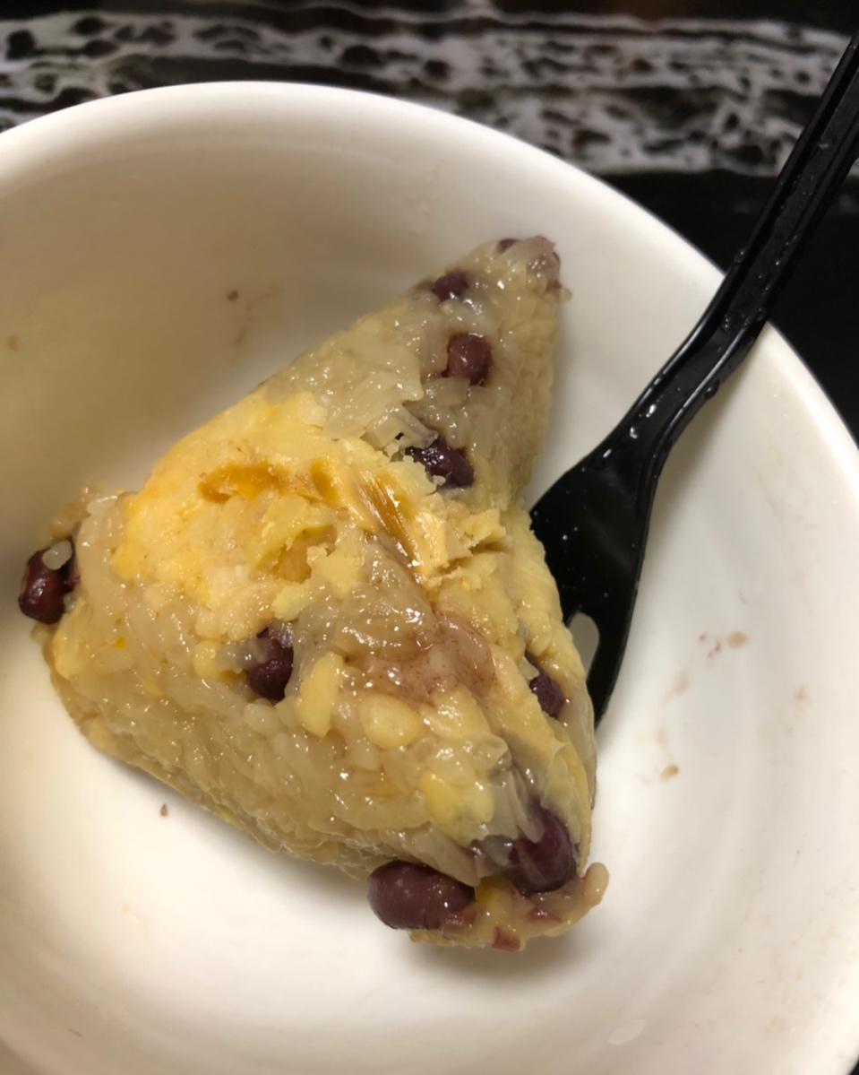 蛋黄肉粽