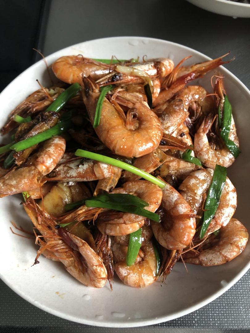 手把手教你五分钟快手油焖虾