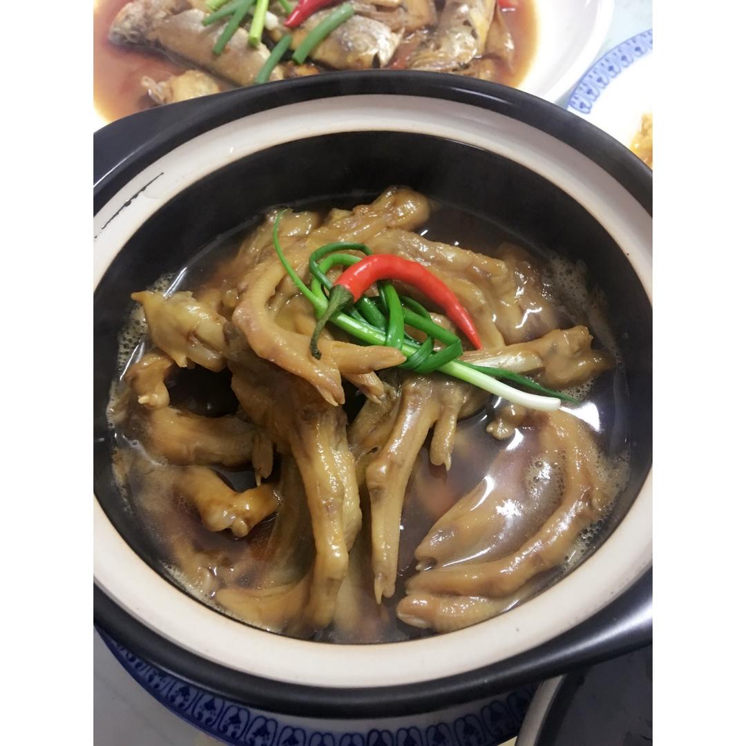 香卤鸭掌（好吃得不得了）
