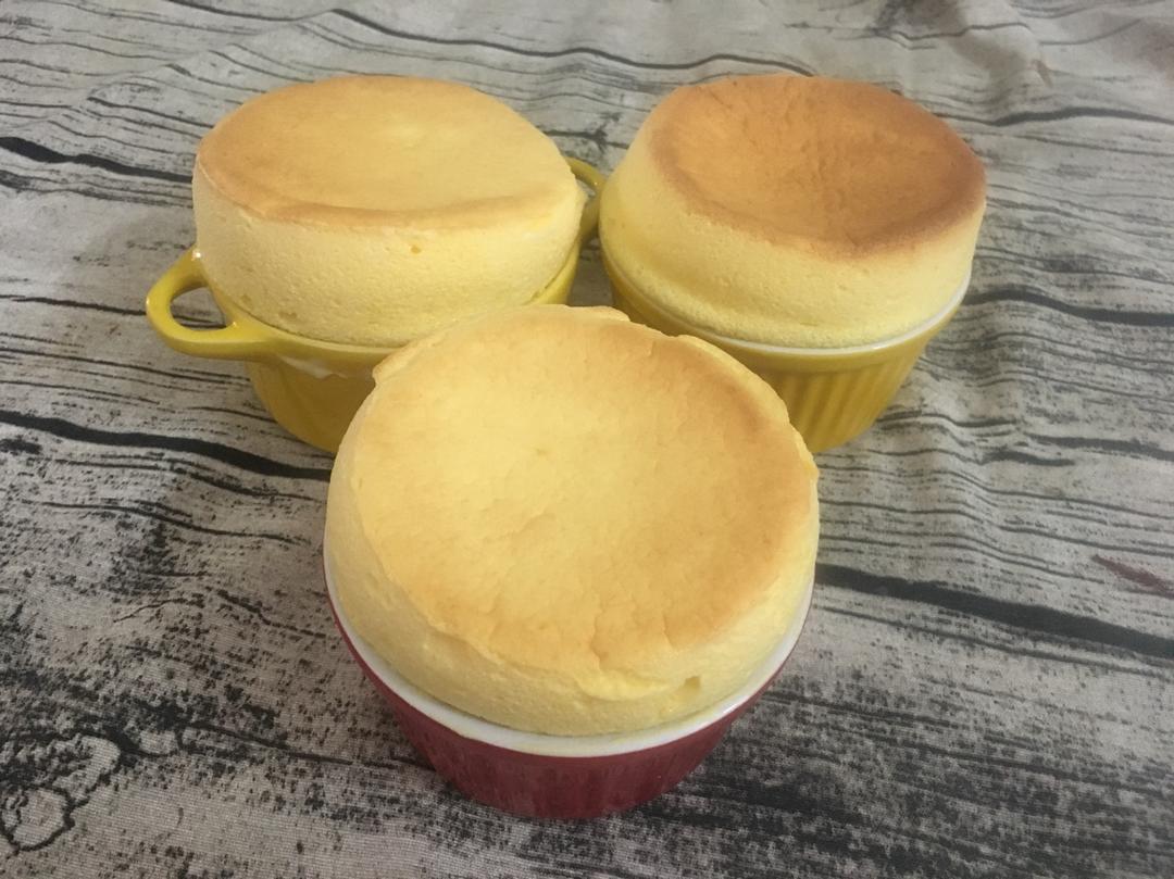 舒芙蕾蛋奶酥 Soufflé-yanyanfoodtube