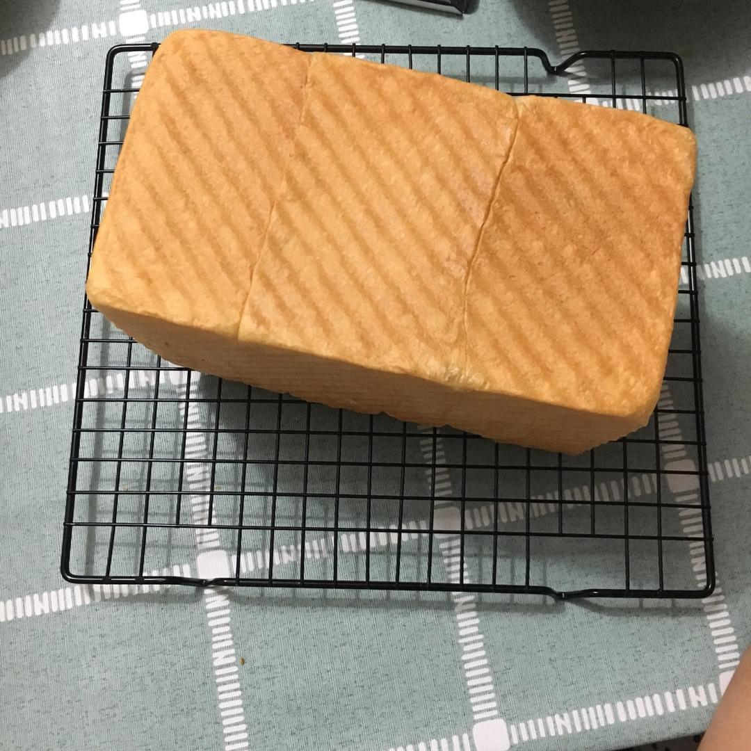 奶香超浓郁的淡奶油吐司（消灭淡奶油）