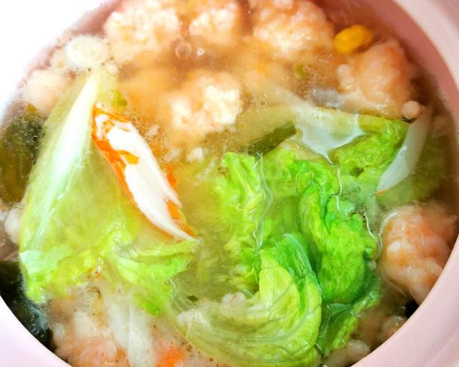虾滑生菜汤的做法