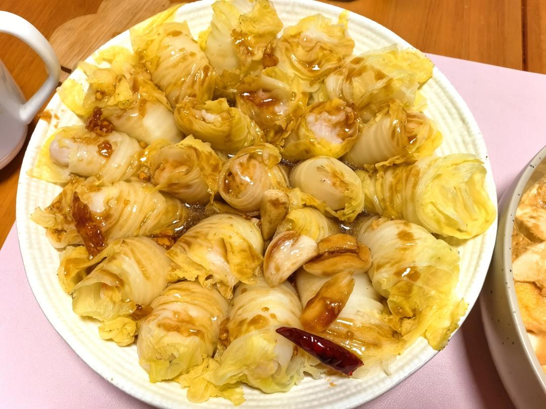 清淡却下饭的虾滑白菜卷，打赌你吃一次就忘不了！