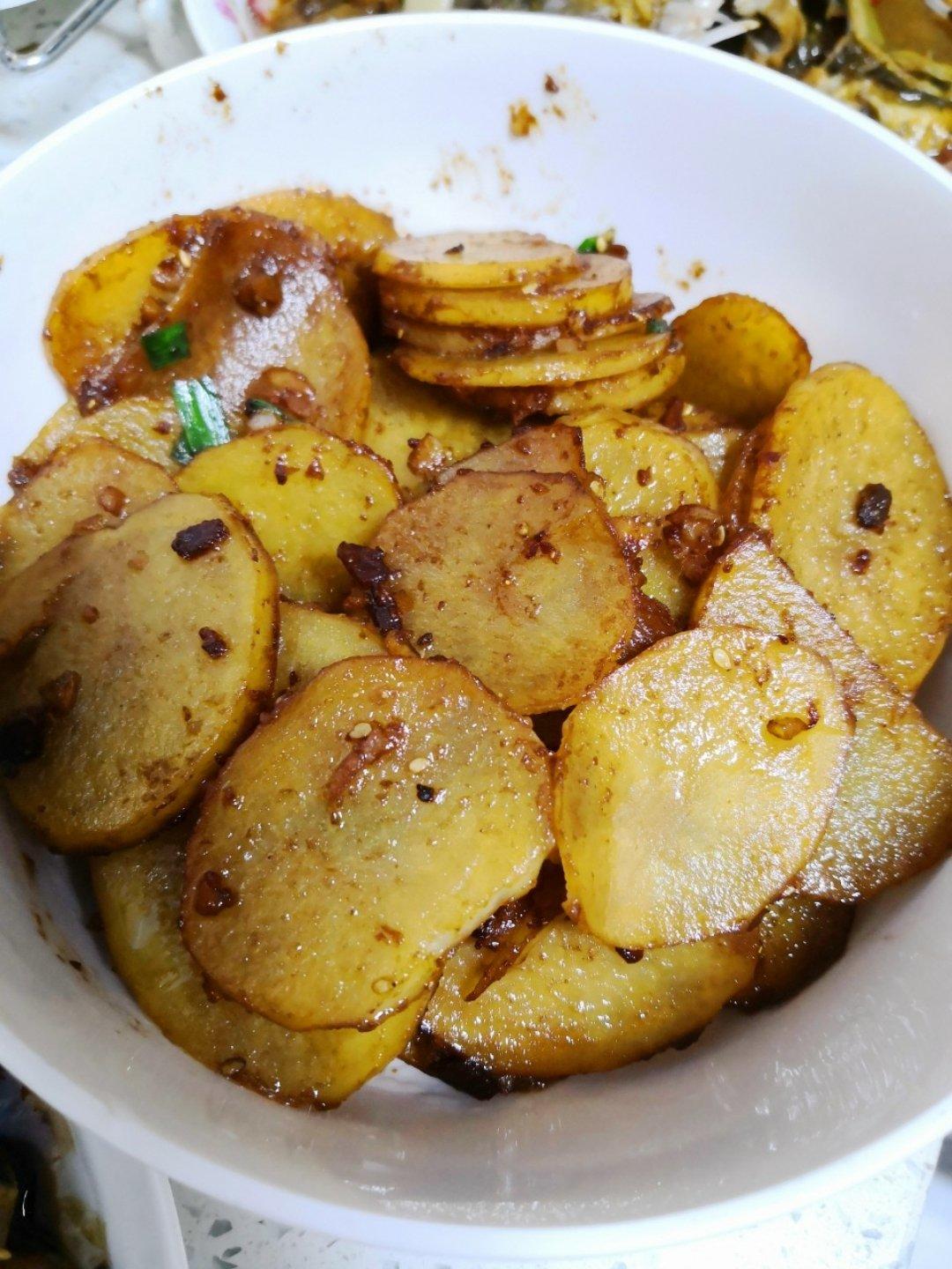 比肉好吃的香煎土豆