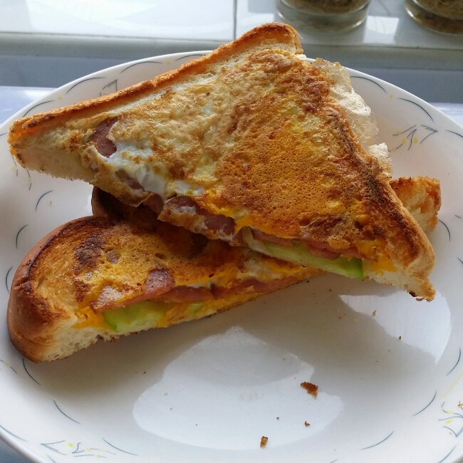 一片面包的三明治