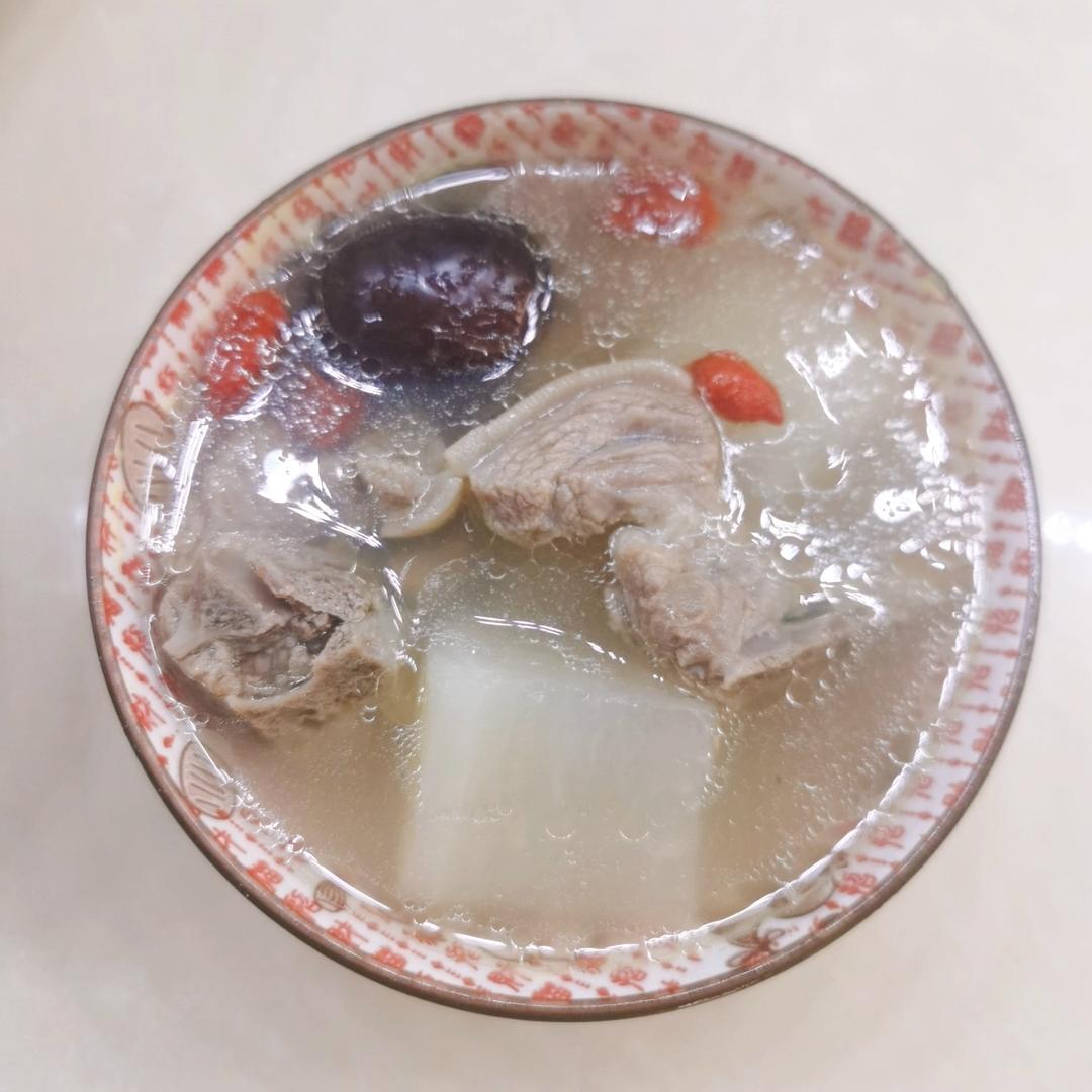 清炖羊肉汤