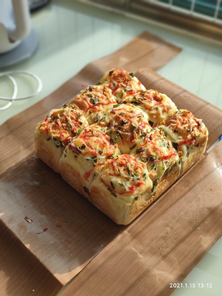 热狗葱香芝士面包