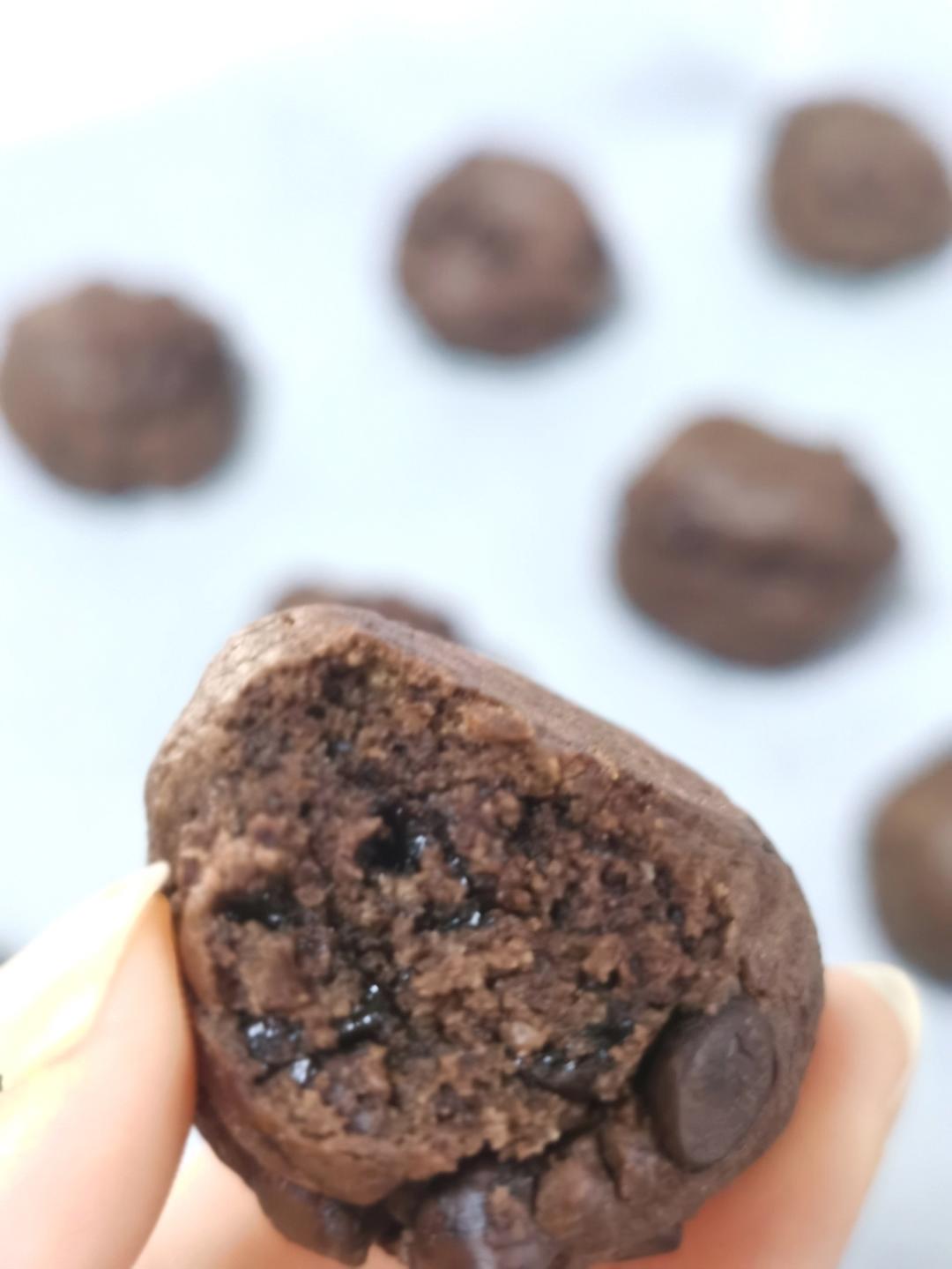 比趣多多还要好吃“巧克力豆曲奇饼干”