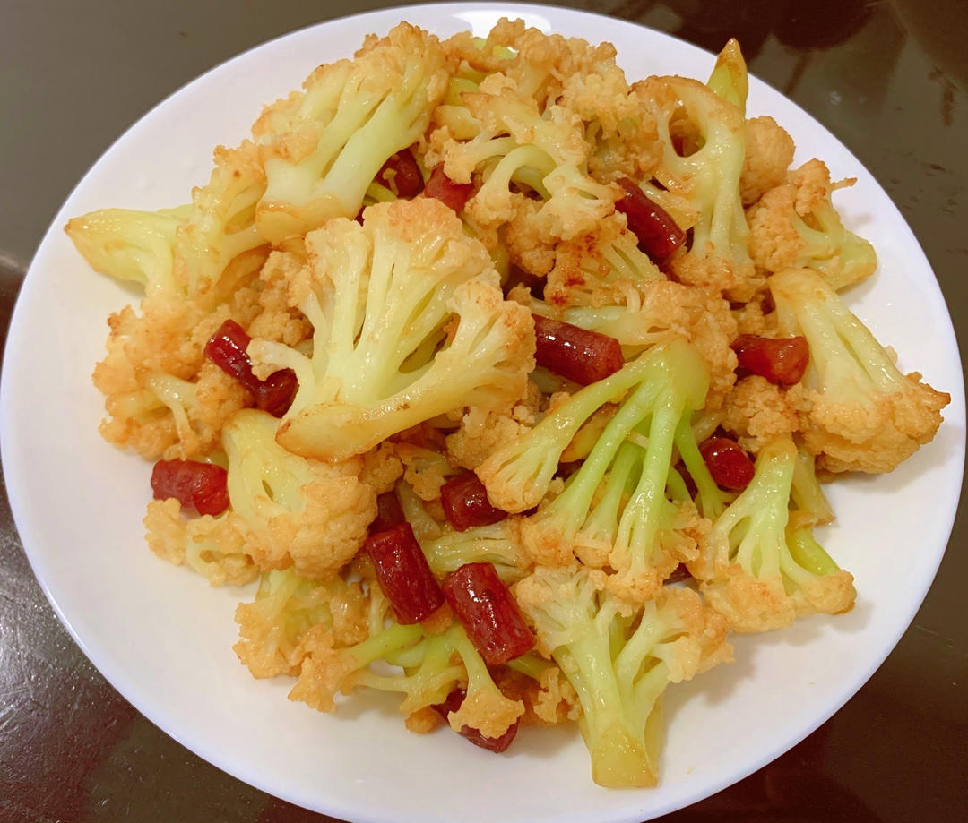香肠炒花菜