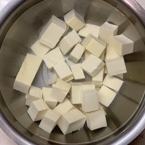 桂鱼豆腐汤的做法 步骤3