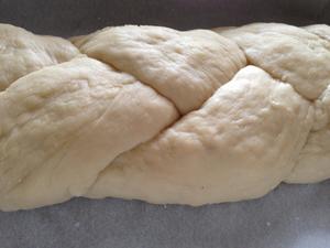 简易哈拉犹太面包的做法 步骤9