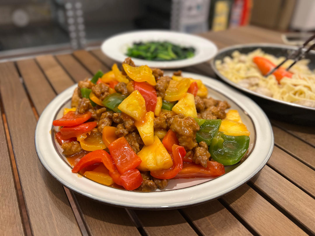 菠萝咕咾肉