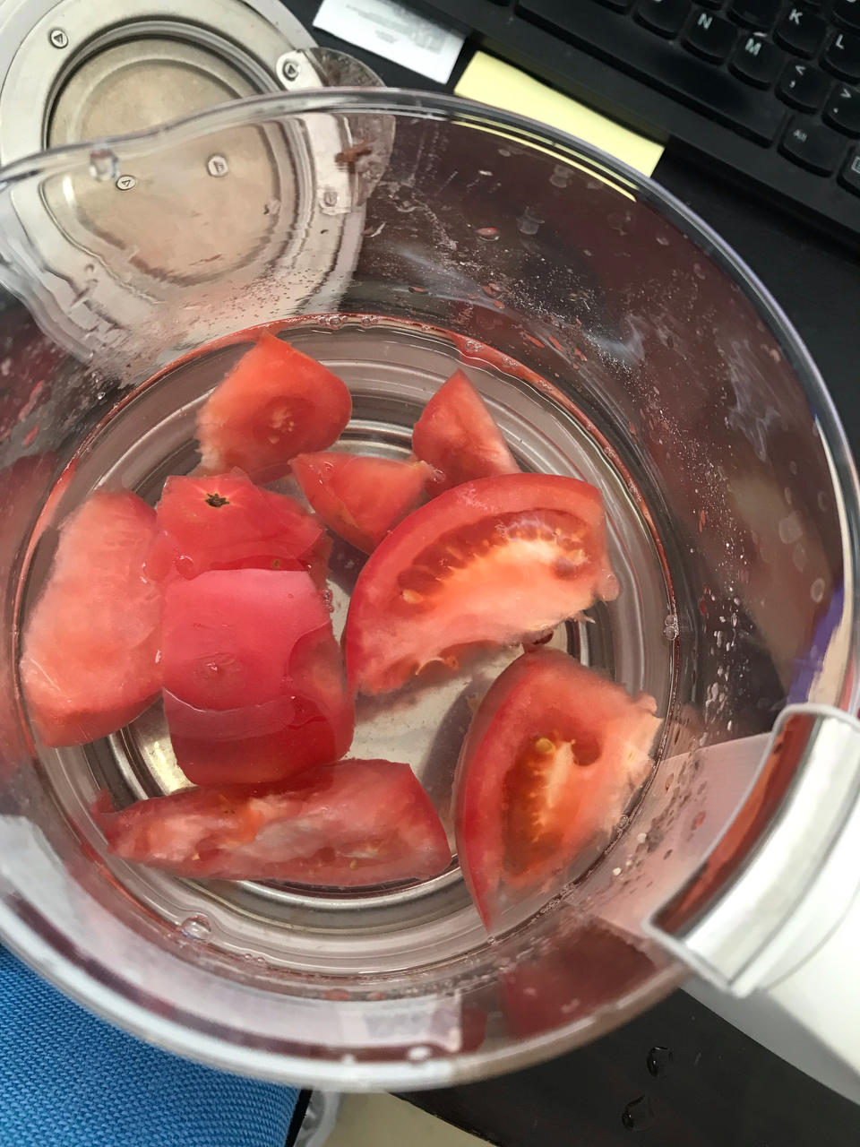 莲藕花生猪蹄汤【11月北鼎养生壶食谱】