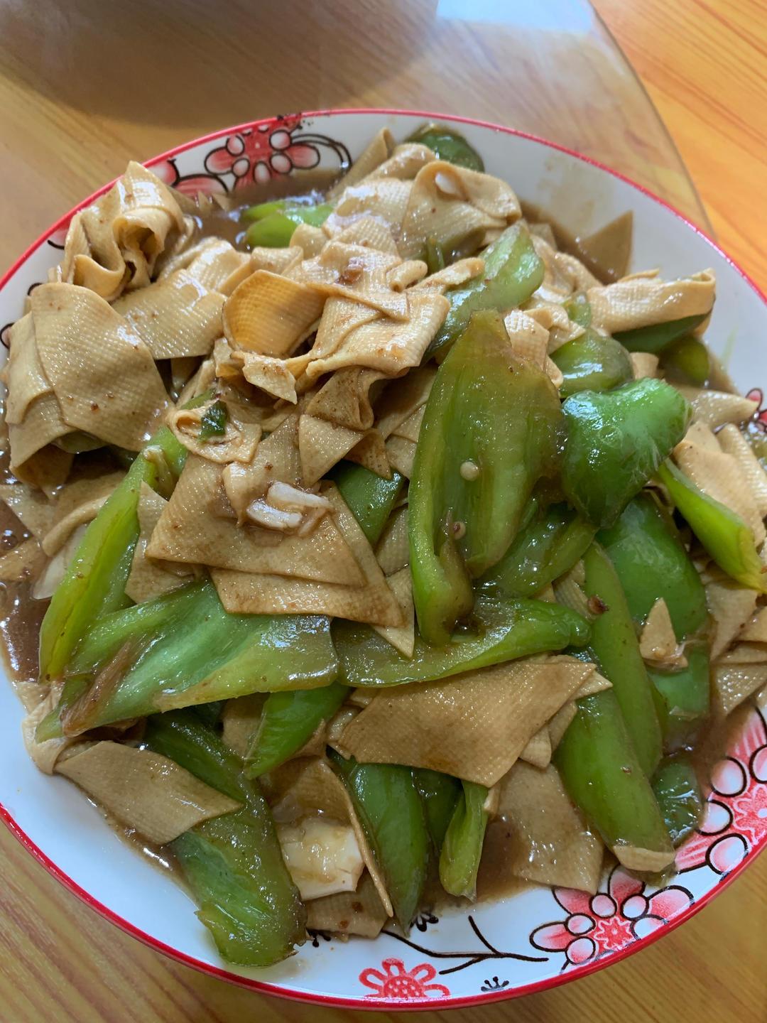 青椒炒豆皮