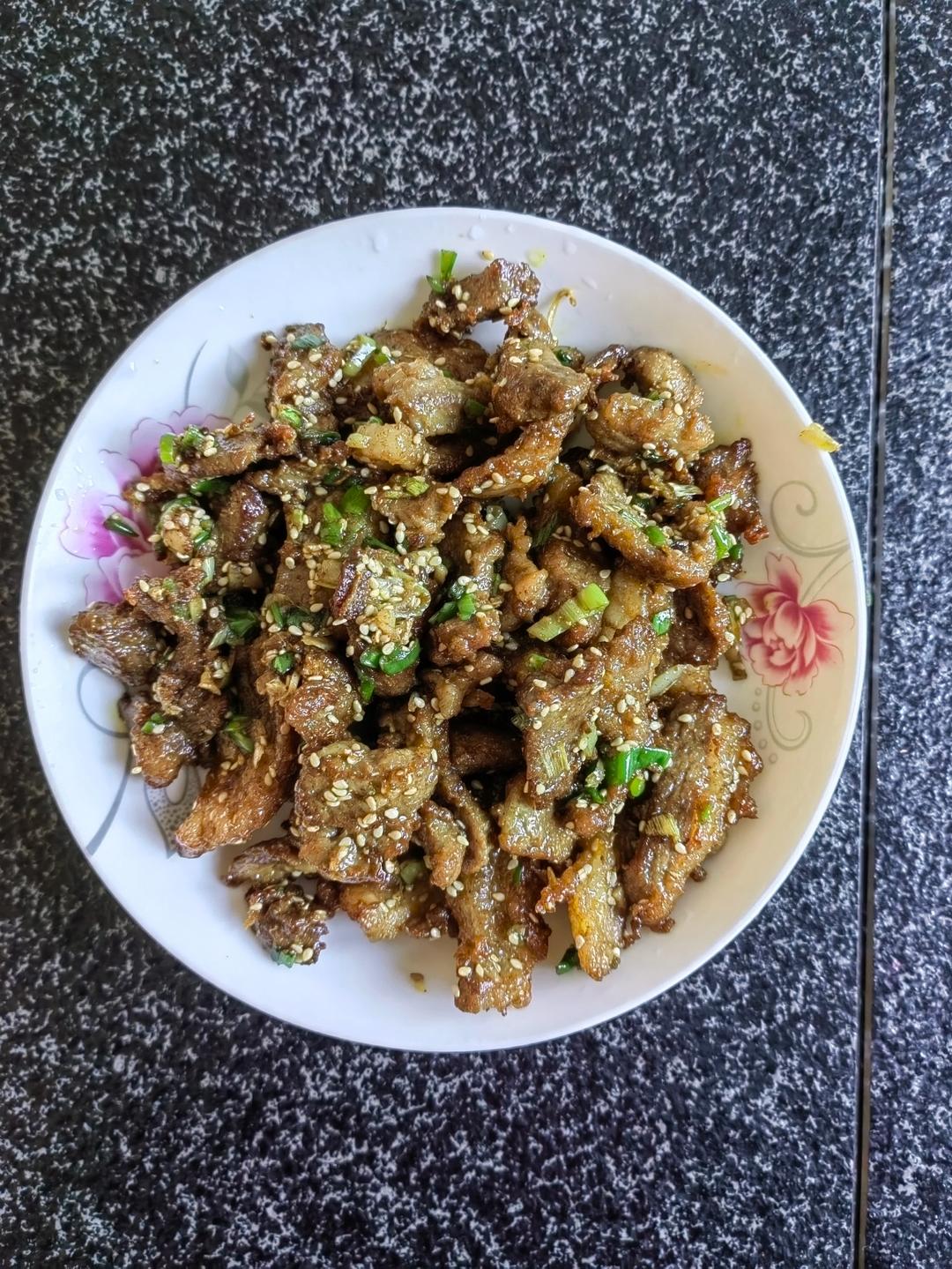 吃不到膻味的比烧烤更好吃的孜然羊肉🐏