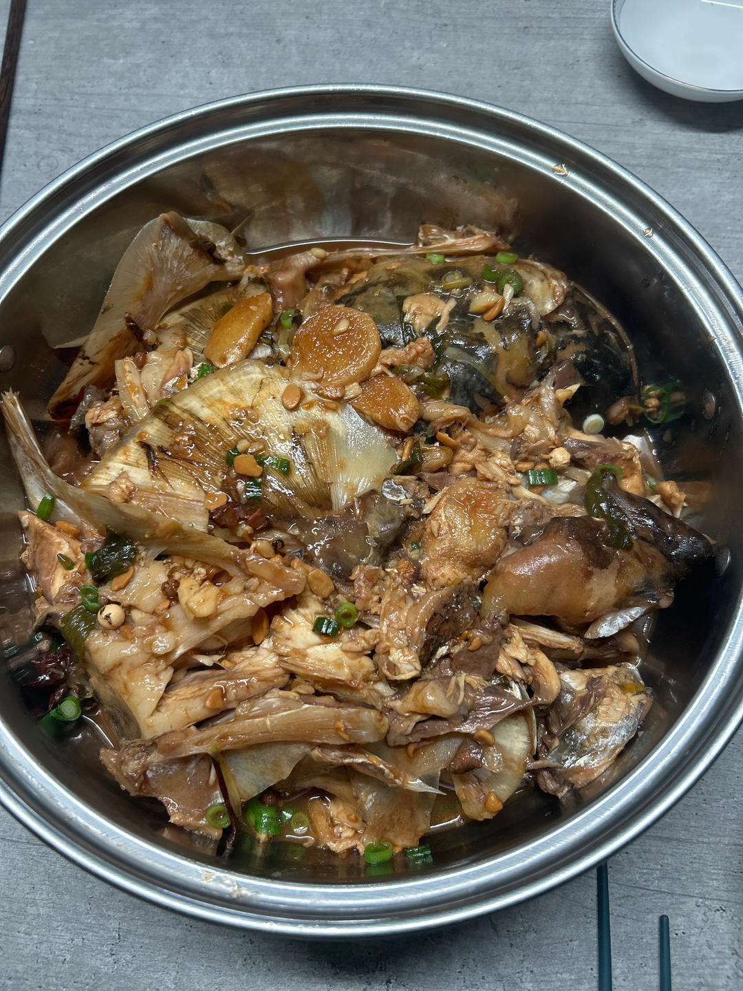 鱼头泡饼 炖鱼头（家庭版旺顺阁）