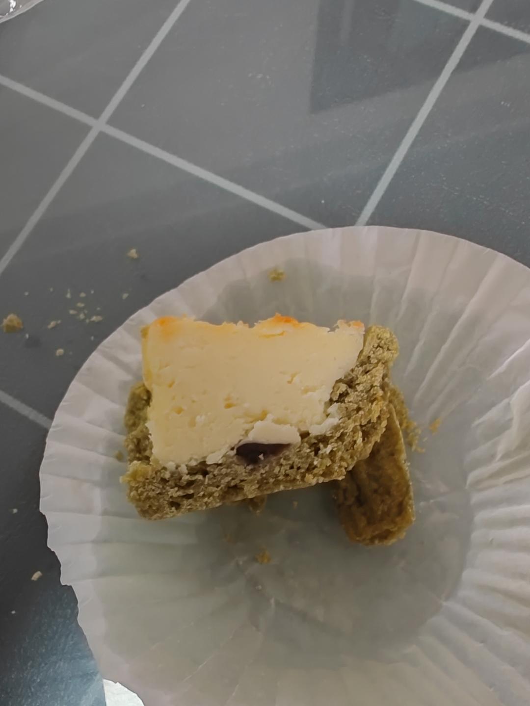 有手就能做～超火🔥『冰乳酪抹茶司康』