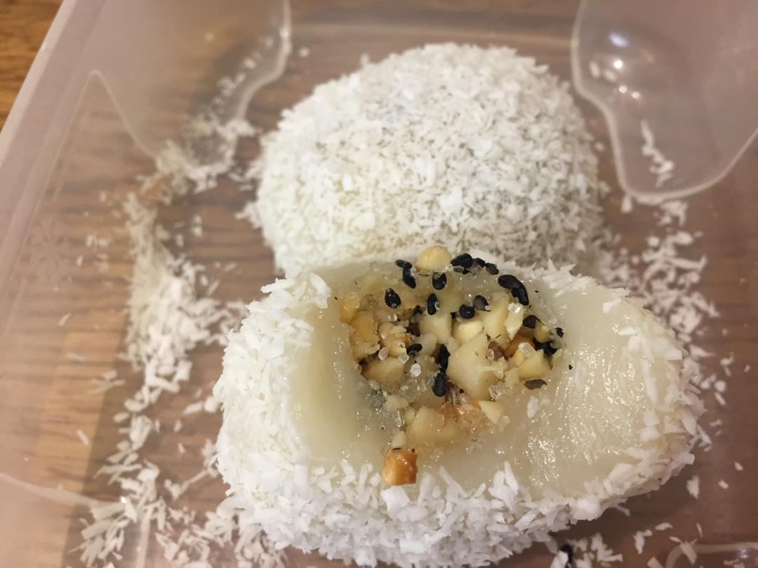 小木和慢时光做的花生芝麻糯米糍