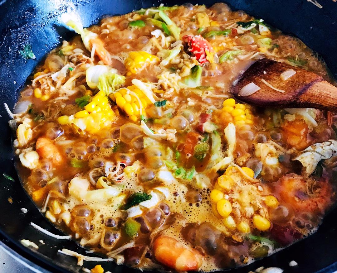 不加一滴水的海鲜大乱炖的做法